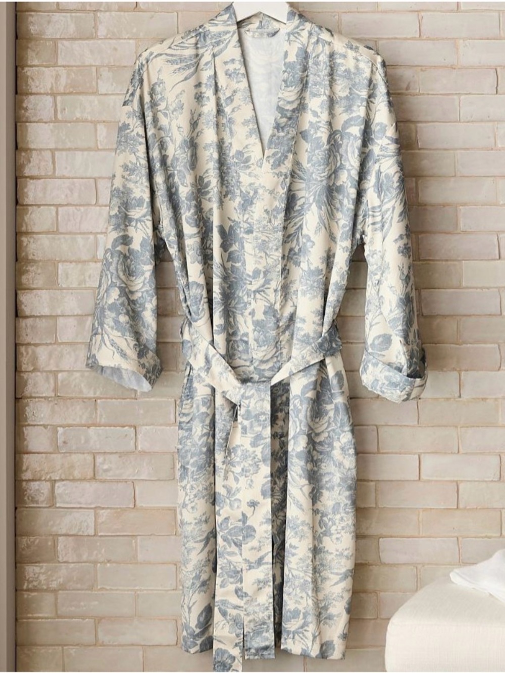 Pottery Barn Sorrel Print Robe